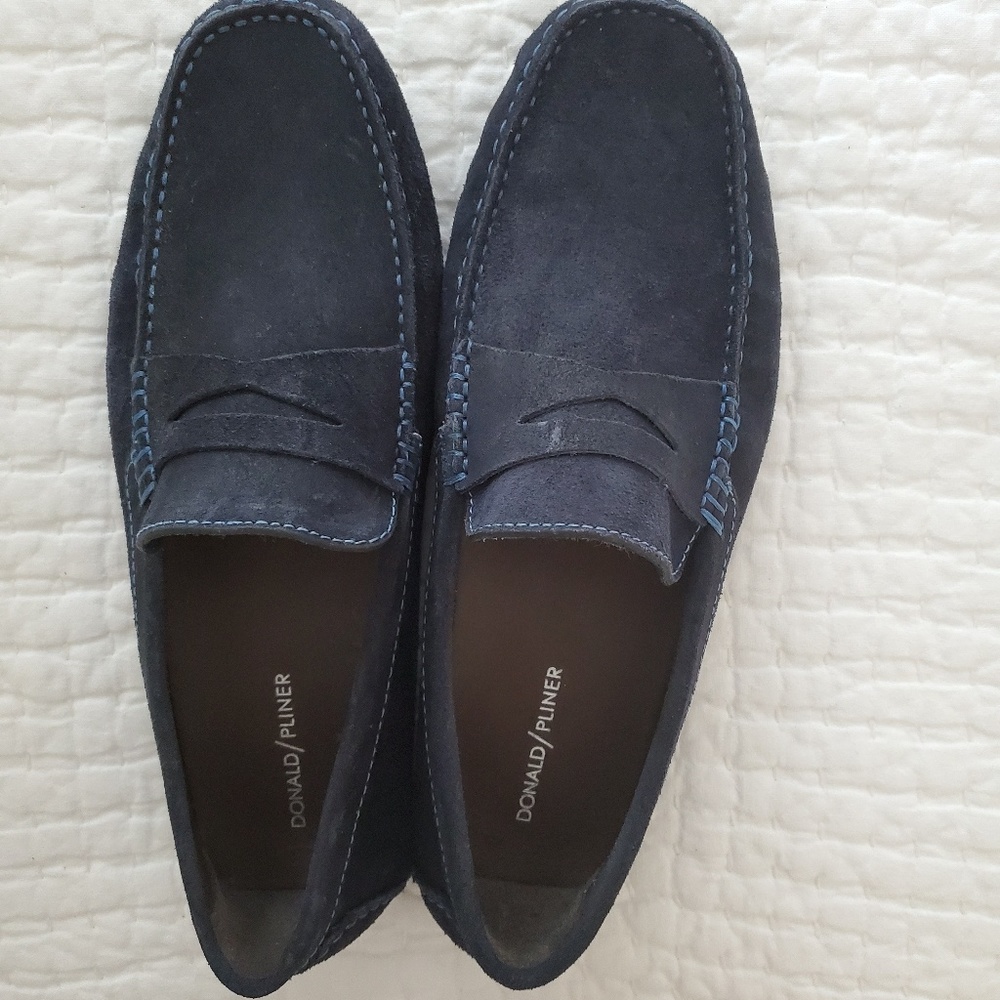 Donald Pliner Suede Drivers